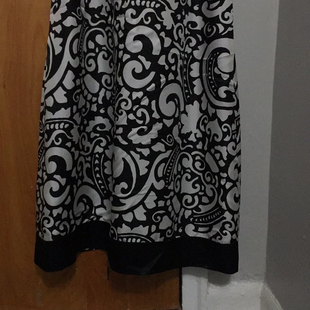 WHBM Dress - Picture 3 of 5